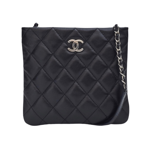Samle smugling plantageejer Chanel Uniform Black Calfskin Leather Crossbody Bag at the best price