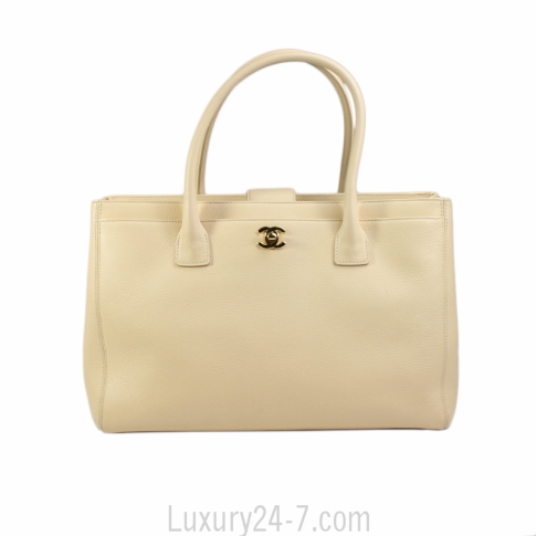 CHANEL CC Beige Caviar Leather Mademoiselle Cerf Executive Tote Bag
