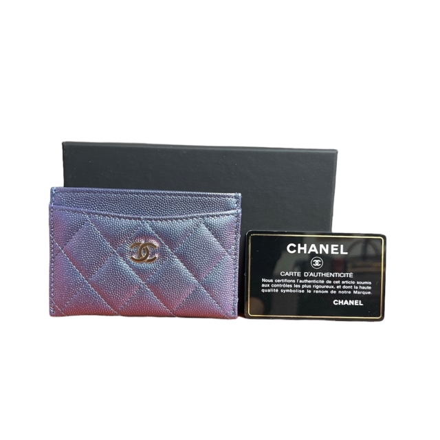 Chanel Iridescent Purple Caviar Card Holder 