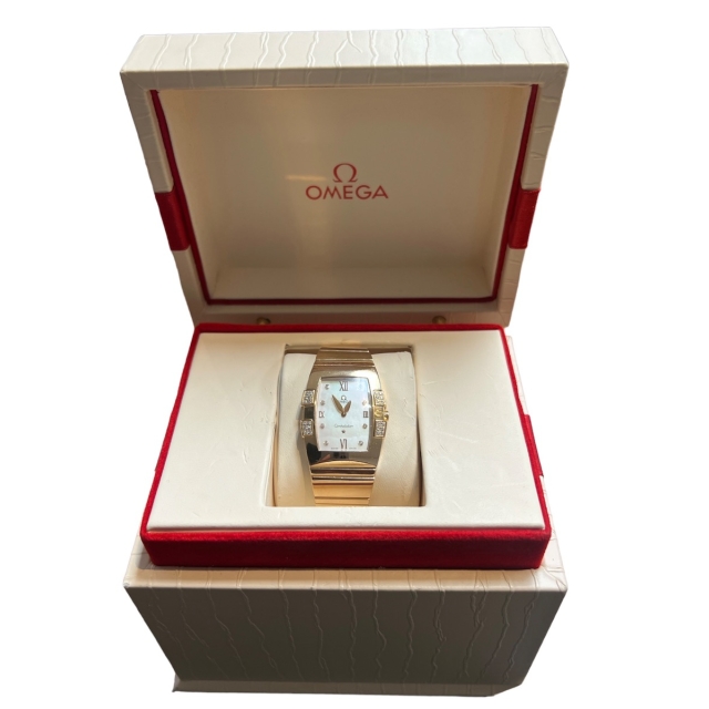Omega Ladies Constellation Quadrella 18K Rose Gold Diamond Watch