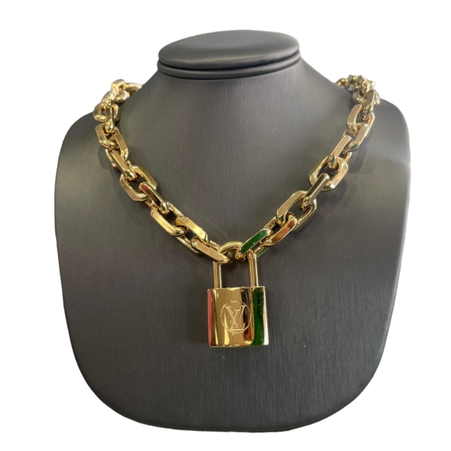 Louis Vuitton Edge Cadenas Necklace